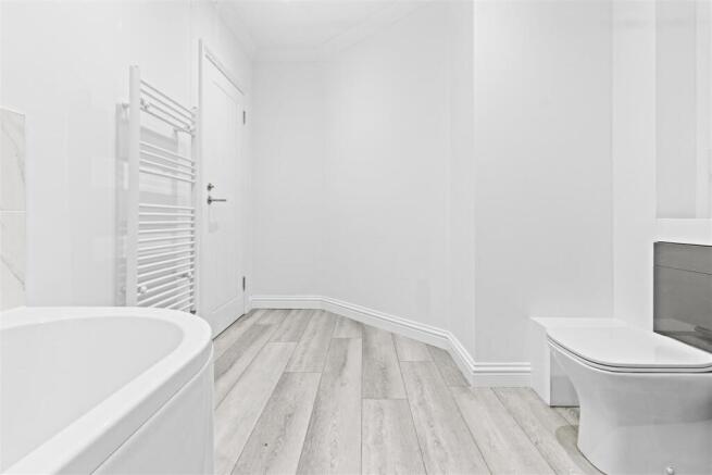 bathroom #7.jpg