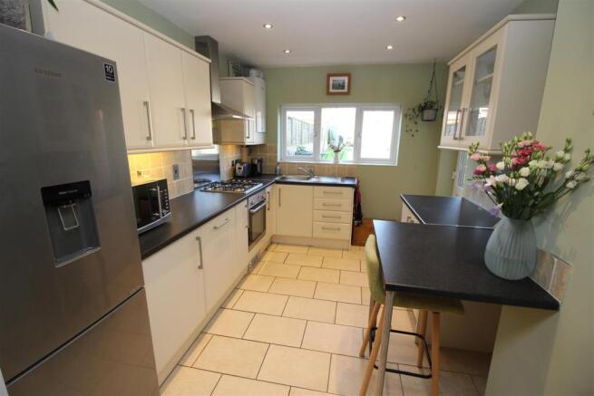 Kitchen / Breakfast Room