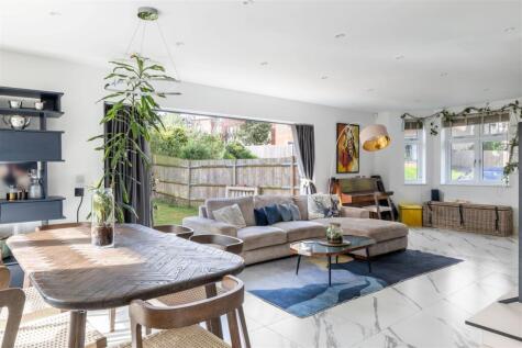 Harewood Road, South Croydon