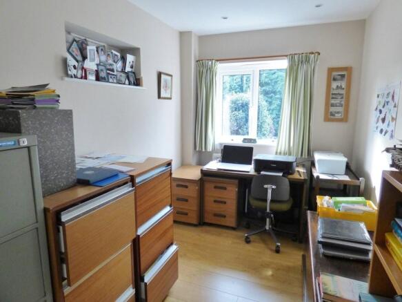 Photo 11