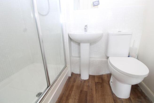 Master En-suite