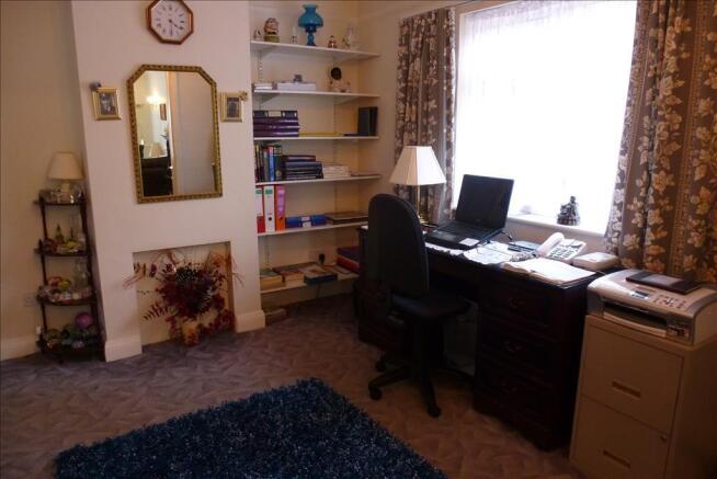 Photo 10