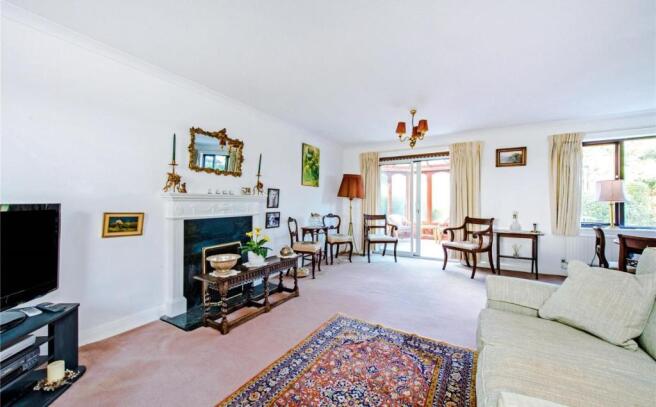 Sitting/Dining Room
