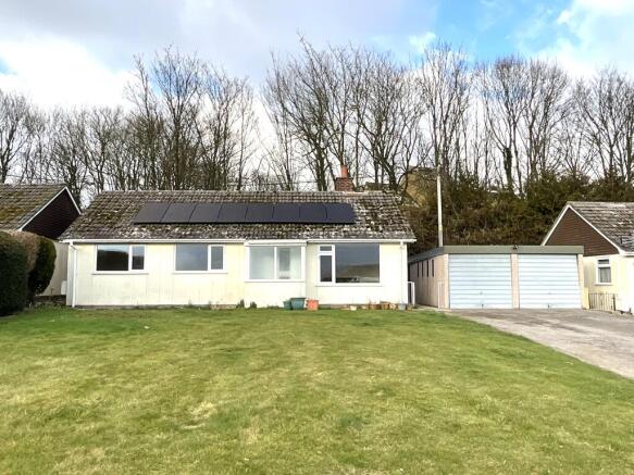 3 bedroom Detached Bungalow for rent