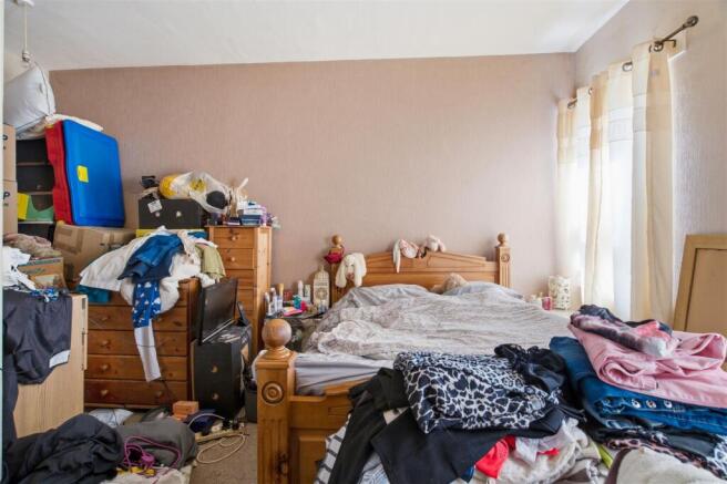 2 bed Terraced for sale Image 10