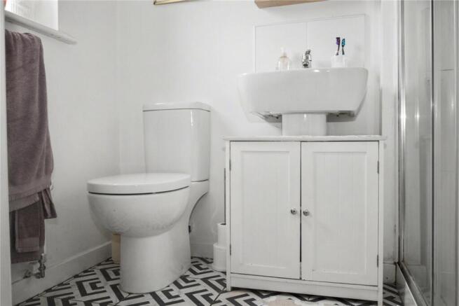 3 bed Semi-Detached for sale Image 10