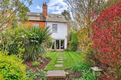 Lower Village Road, Sunninghill, Ascot, SL5