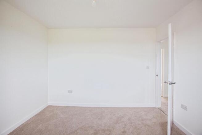 3 bed Semi-Detached for sale Image 11