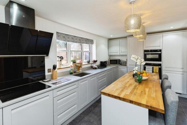 Breakfast Kitchen