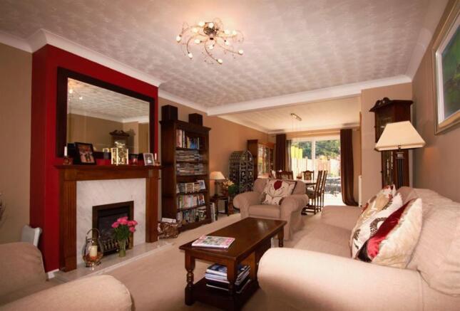 Living Room/Dining Room