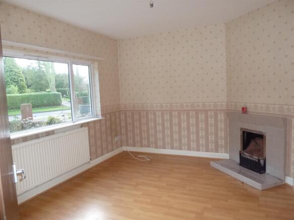 SITTING ROOM