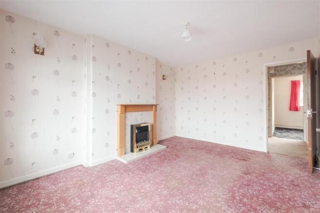 28 Kestrel Drive (3 of 17).jpg