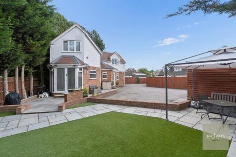 Sutton Road, Maidstone, ME15