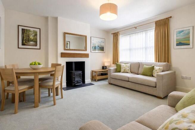 LIVING ROOM.jpg