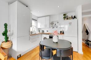 Flat 5, Regents Court, Kingsland Road, Hackney, London E2 8AS