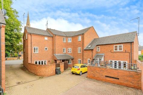 High Street, Raunds, Wellingborough