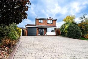 27, Dunster, Dosthill, Tamworth B77 1JT