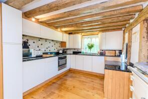 Crickfield Farm, Harvel Street, Meopham, Gravesend DA13 0DE
