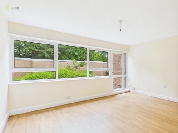 CAM03830G0-PR0149...