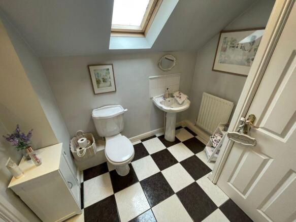 3 bed House to rent Image 12
