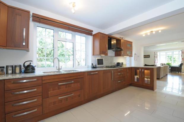 Kitchen/Breakfast
