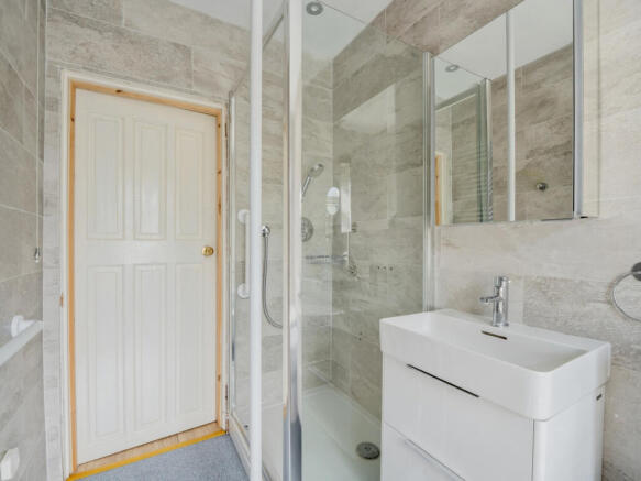 3 bed Detached for sale Image 12