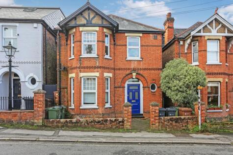 Wherwell Rd, Town Centre, Guildford, GU2