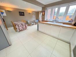 3, Gunners Mews, Southampton SO32 1HX