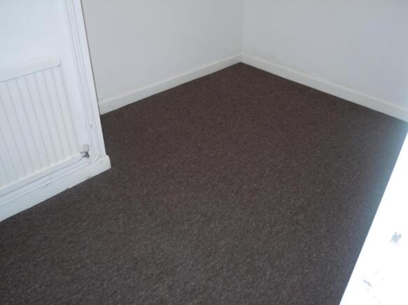 smll room 2.JPG
