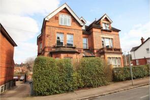 Flat 4, 57, Russell Street, Reading RG1 7XG