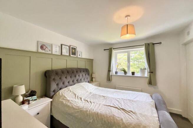 3 bed Semi-Detached for sale Image 11