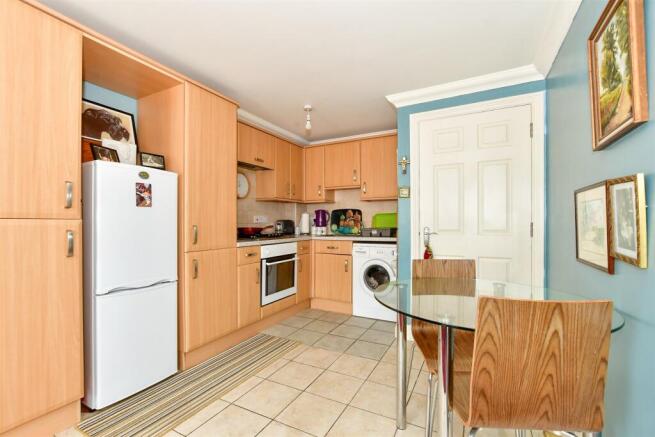 Lounge/ Kitchen