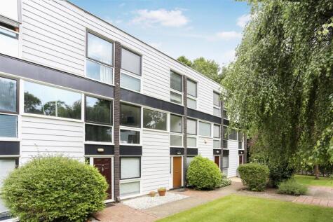 Bankside Close, Carshalton