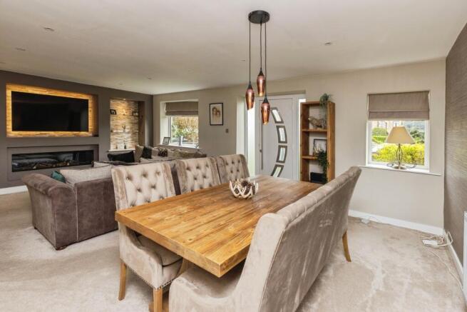 Living / Dining Room