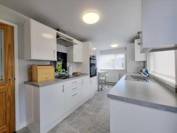 Breakfast Kitchen: