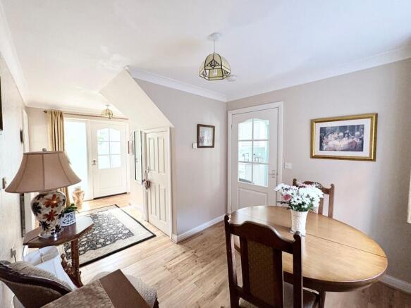 3 bed Detached for sale Image 6