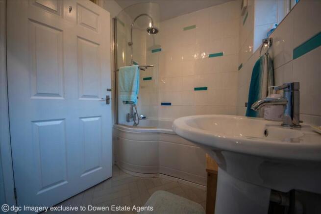 BATHROOM WC