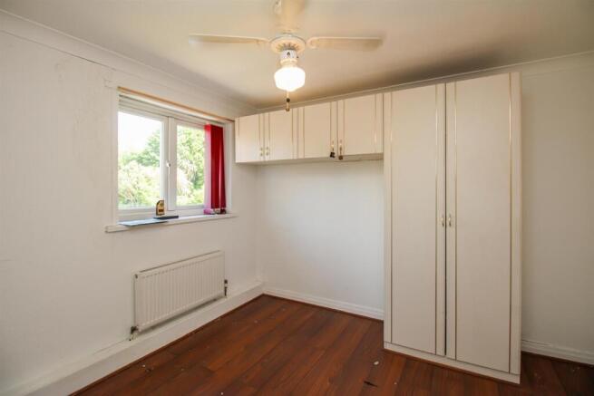 3 bed Semi-Detached for sale Image 9