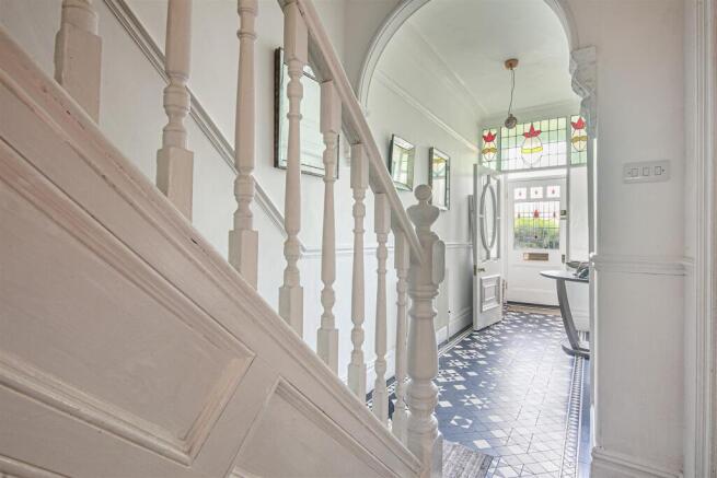 5 bed Terraced for sale Image 8