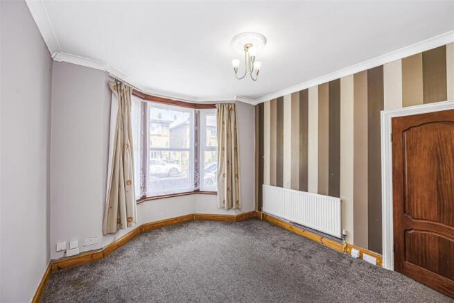 26 chesterfield Road-10.jpg