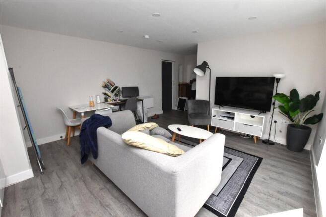 1 bed Apartment for sale Image 4