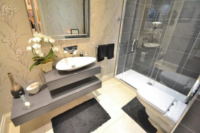 Ground Floor Shower 