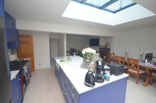 Kitchen / Diner / Fa