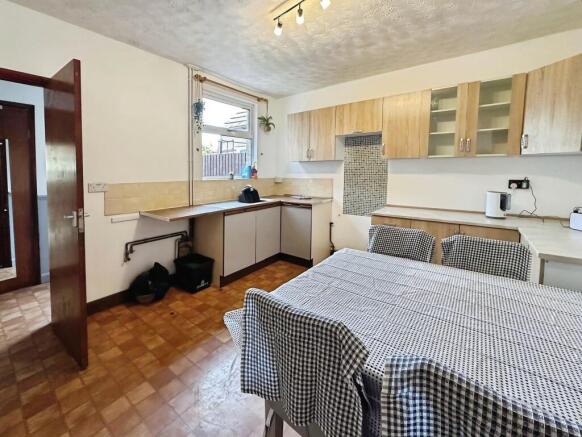 8 Jodrell Street, Abbey Green, Nuneaton, Warwickshire CV11 5EE photo 4