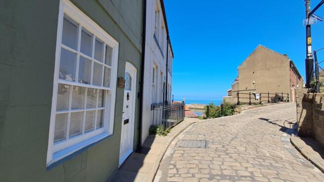 2 bed Cottage for sale Image 10