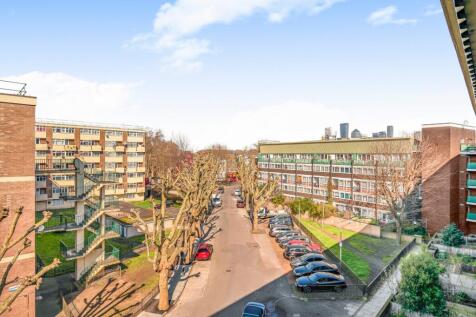 St. Helena Road,
South Bermondsey, SE16