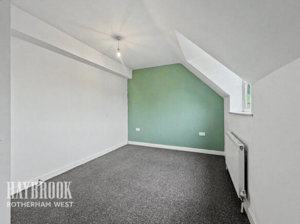 3 bed Semi-Detached for sale Image 11