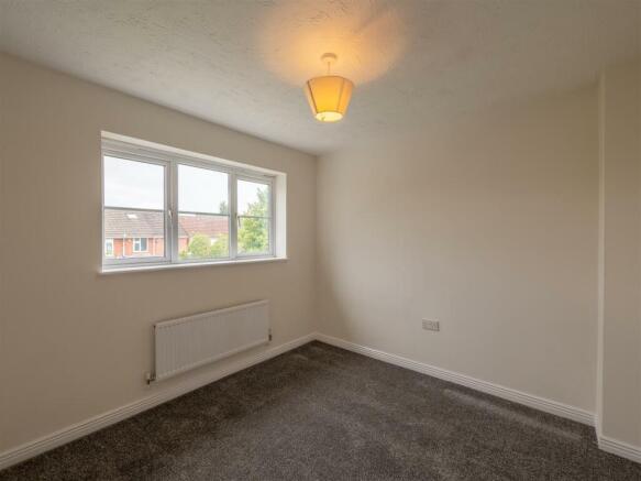 BEDROOM 2.jpg