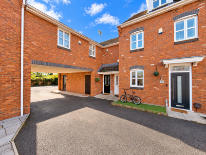 Cromwell Avenue, Reddish, Stockport, SK5 6GA