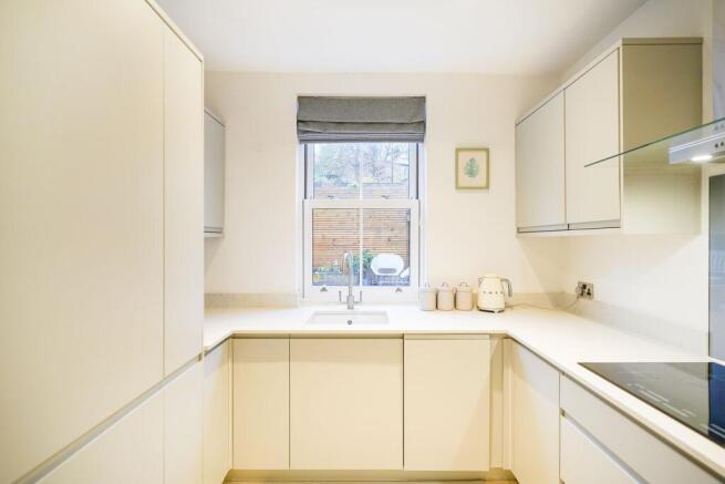 4 bed End of Terrace for sale Image 10